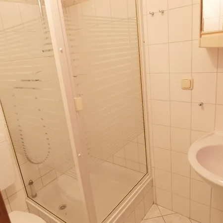 Vakantiehuis Kleines Ferienhaus 262 Am Badestrand - Abc42