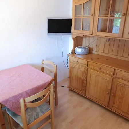 Kleines Ferienhaus 262 Am Badestrand - Abc42 *